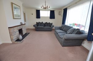 Living Room- click for photo gallery